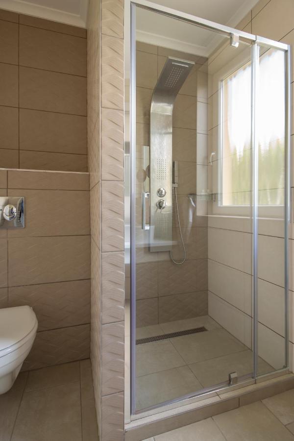 Ponty-Lak Panzio Guest House Davod Exterior photo